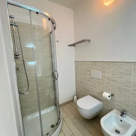 La Chiocciola Confort, Parking Gratuito, Fronte Bus Arst, Navetta Mare E Postazione Noleggio Monopattini Elettrici