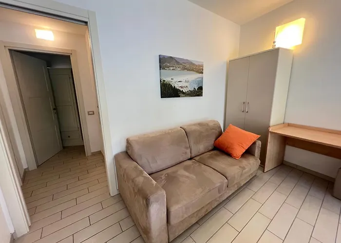 La Chiocciola Confort, Parking Gratuito, Fronte Bus Arst, Navetta Mare E Postazione Noleggio Monopattini Elettrici דירה *