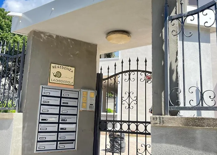 La Chiocciola Confort, Parking Gratuito, Fronte Bus Arst, Navetta Mare E Postazione Noleggio Monopattini Elettrici וילסימיוס